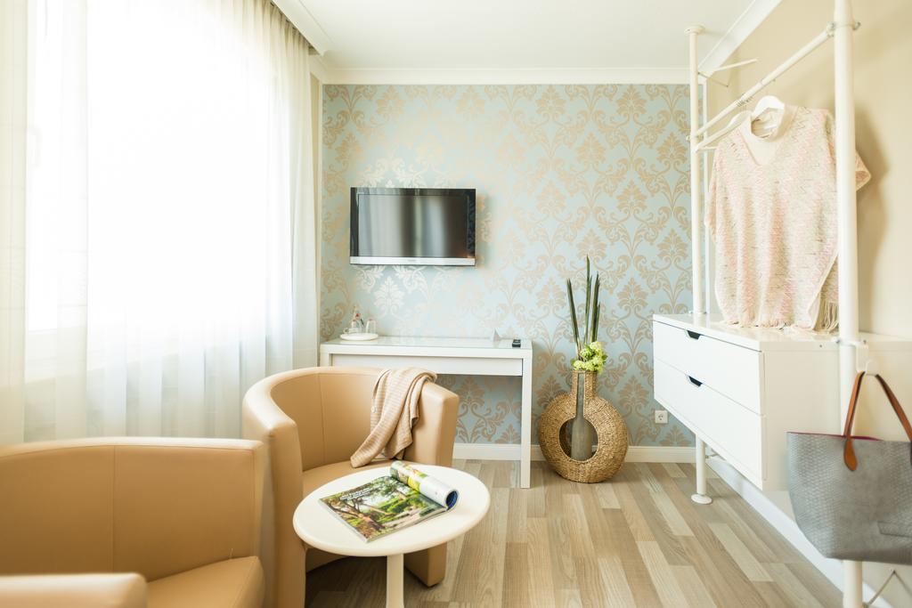 Hotel Ahrbella Bad Neuenahr-Ahrweiler Pokój zdjęcie